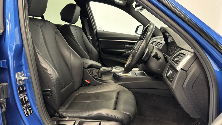 BMW 3 Series 335d xDrive M Sport Shadow Edition 4dr Step Auto Diesel Saloon